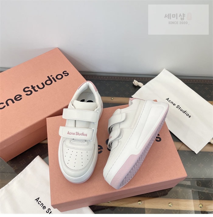Acne Studios 아크네 24FW 벨크로 스트랩 통굽 스니커즈 신발 10번 이미지