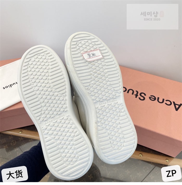 Acne Studios 아크네 24FW 벨크로 스트랩 통굽 스니커즈 신발 27번 이미지