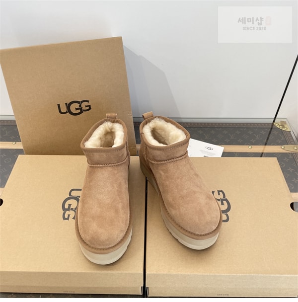 U G G 어그 클래식 울트라 미니 부츠 신발 12번 이미지