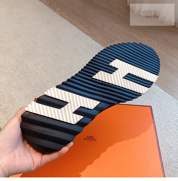 Hermes 에르메스 바운싱 스니커즈 신발 10번 이미지