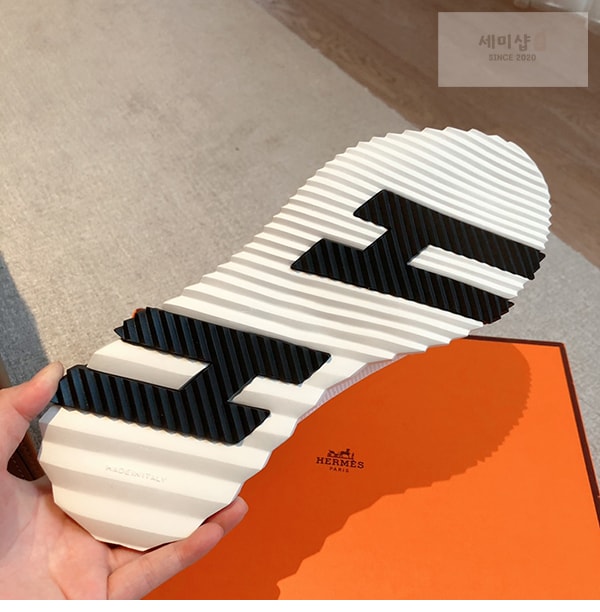 Hermes 에르메스 바운싱 스니커즈 레플리카 9번 이미지 - 신발 | 세미샵 레플리카 사이트