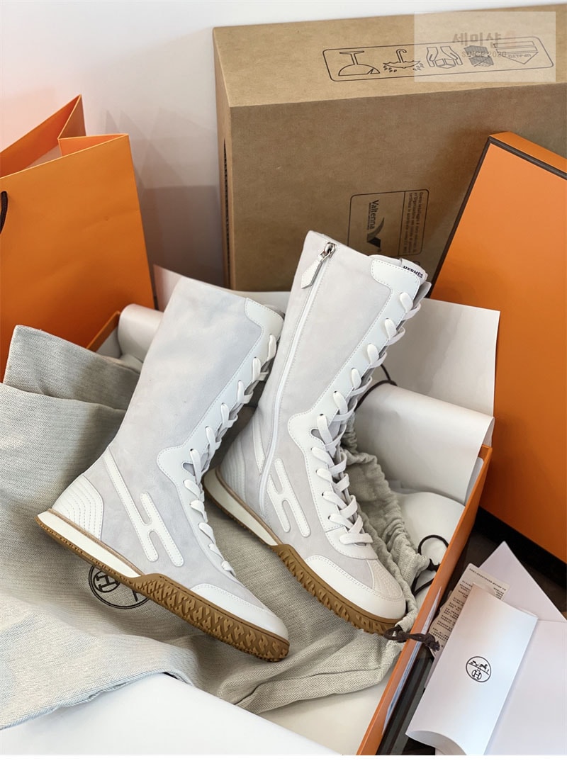 Hermes 에르메스 스웨이드 레이스업 스니커즈 화이트 신발 14번 이미지