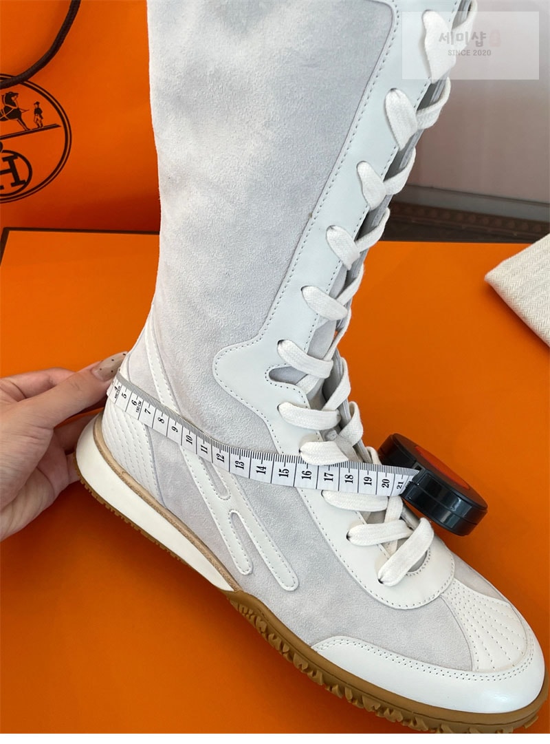 Hermes 에르메스 스웨이드 레이스업 스니커즈 화이트 신발 21번 이미지