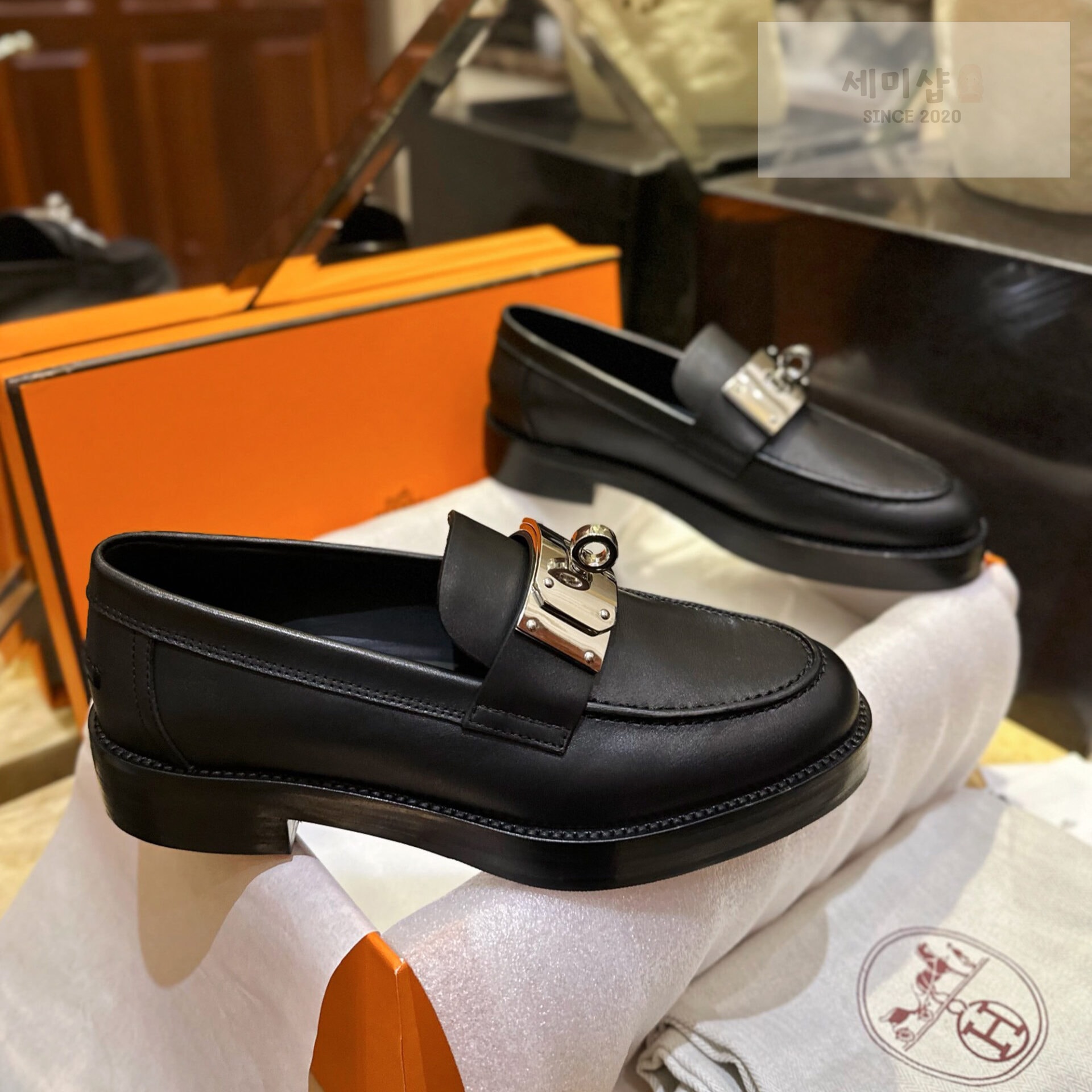 Hermes 에르메스 오버사이즈 KELLY 버클 핫 로퍼 “35SIZE – 40SIZE” 신발 3번 이미지