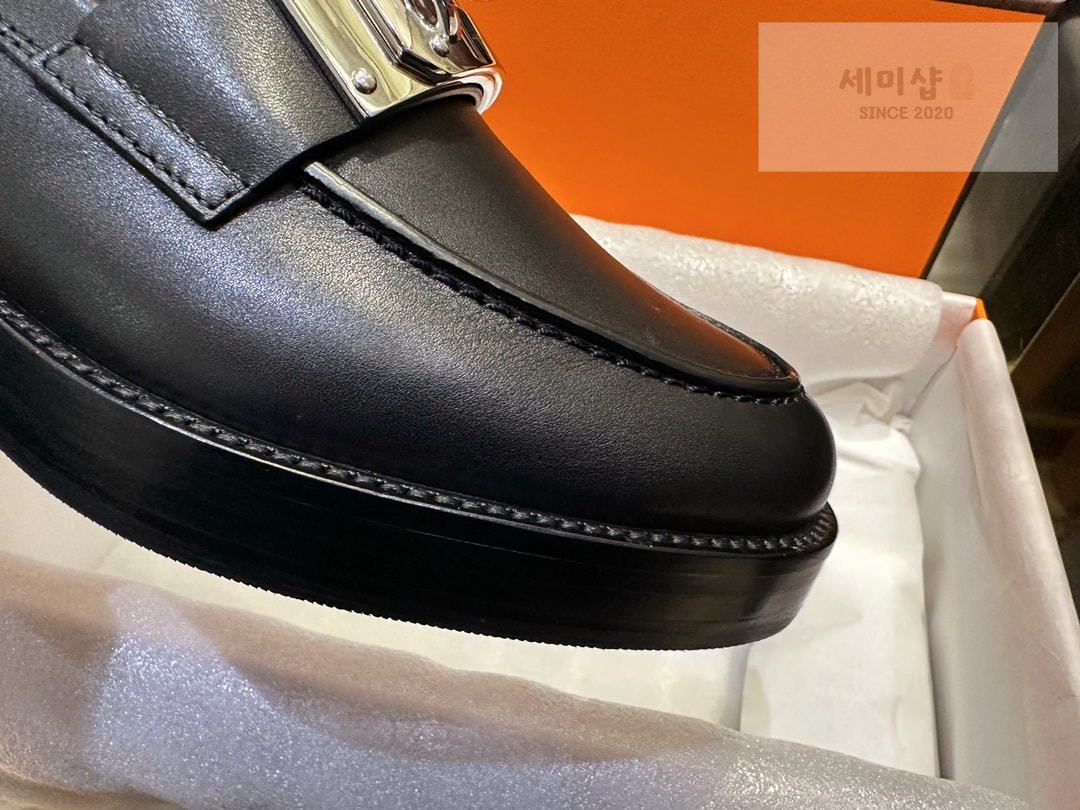 Hermes 에르메스 오버사이즈 KELLY 버클 핫 로퍼 “35SIZE – 40SIZE” 신발 16번 이미지