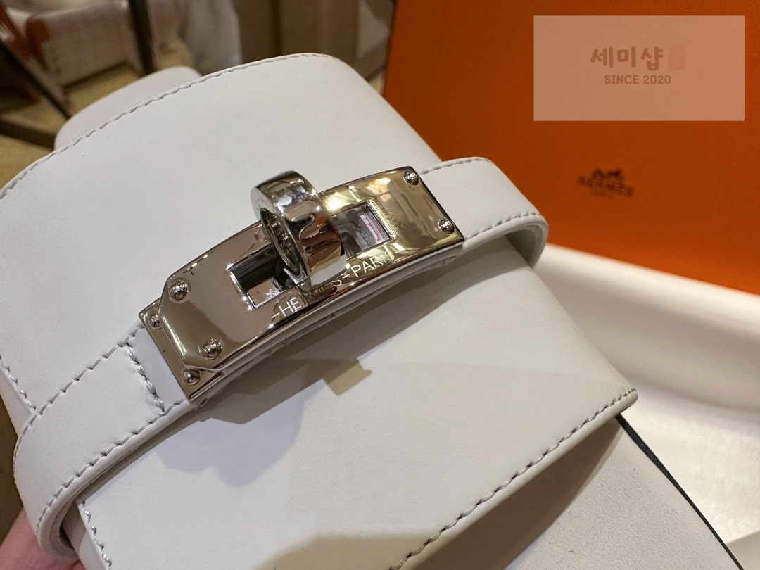 Hermes 에르메스 우먼 GIGI 켈리 뮬 샌들 “35SIZE – 41SIZE” 신발 12번 이미지