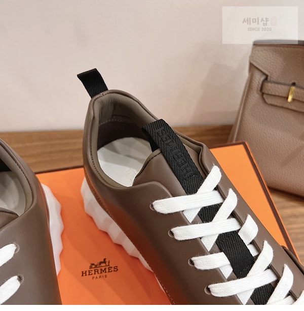 Hermes 에르메스 점프 스니커즈 신발 7번 이미지
