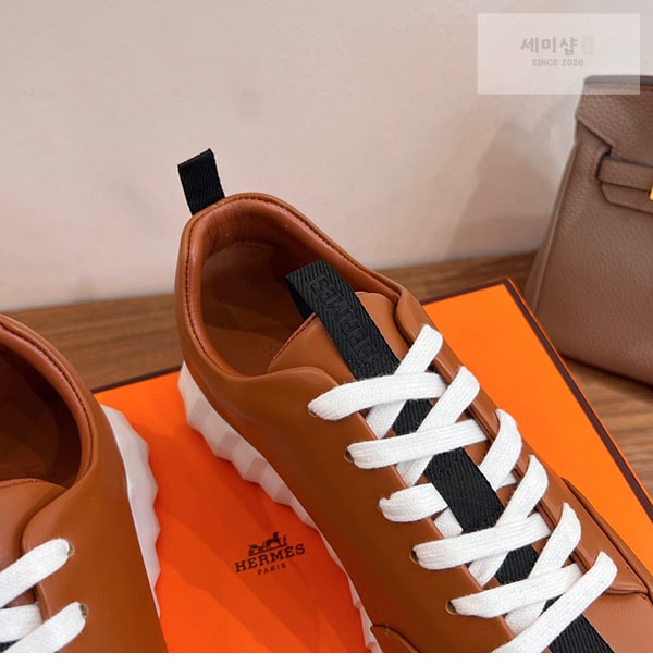 Hermes 에르메스 점프 스니커즈 신발 10번 이미지