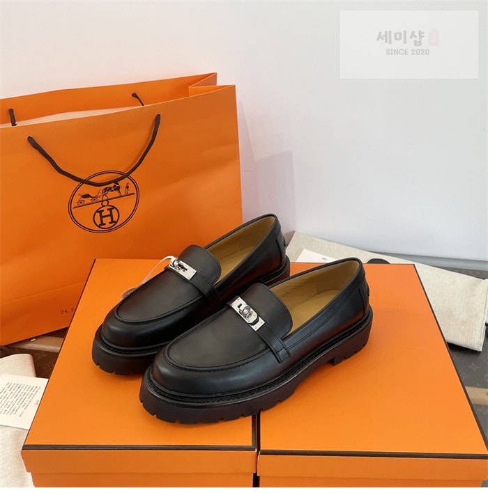 Hermes 에르메스 켈리 버클 로퍼 신발 9번 이미지