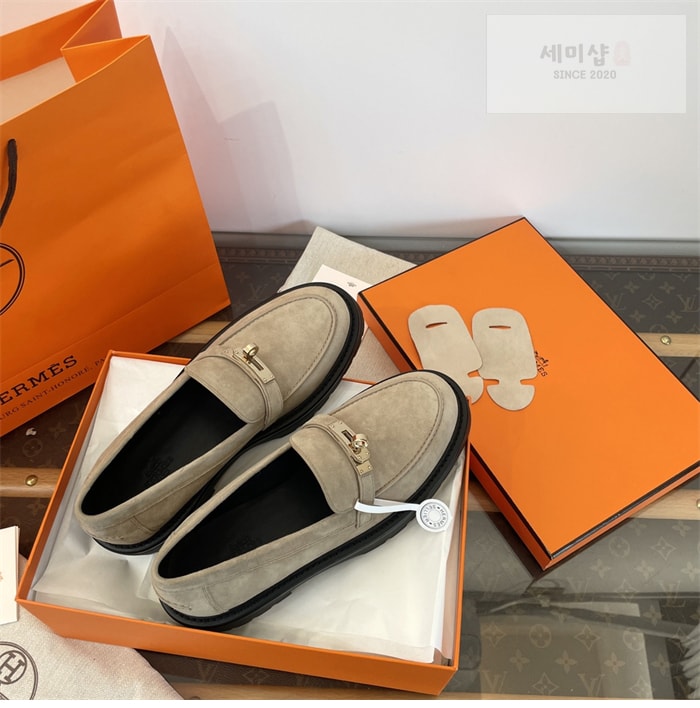 Hermes 에르메스 켈리 버클 로퍼 신발 20번 이미지