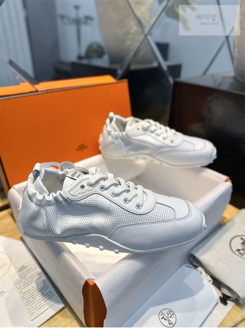 Hermes 에르메스 IN 스니커즈 화이트 신발 7번 이미지