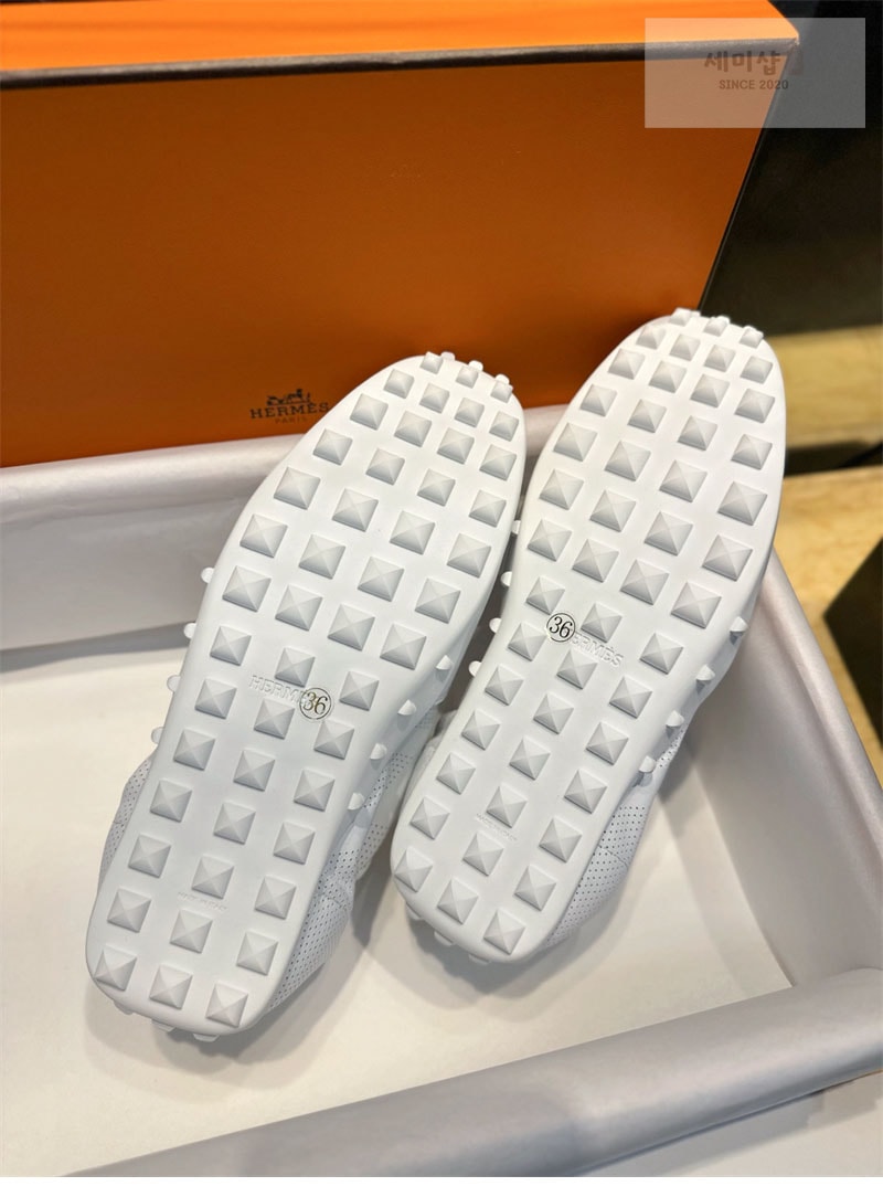 Hermes 에르메스 IN 스니커즈 화이트 신발 13번 이미지