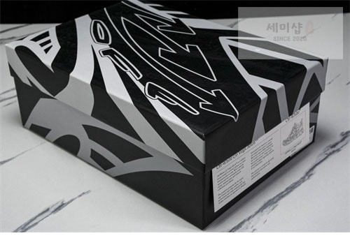 Off White 오프화이트 비 라이트 스니커즈 신발 32번 이미지