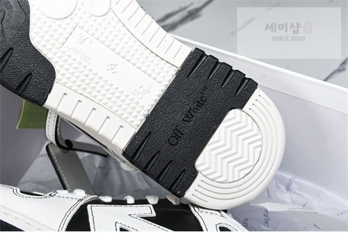 Off White 오프화이트 아웃 오브 오피스 레더 스니커즈 신발 21번 이미지