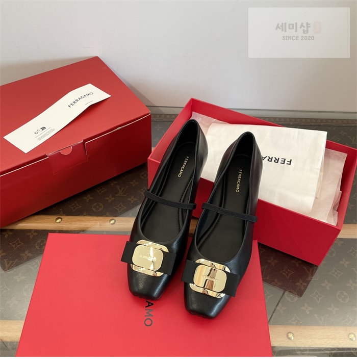 Ferragamo 페레가모 뉴 바라 플레이트 발레플랫 신발 12번 이미지