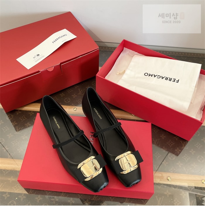 Ferragamo 페레가모 뉴 바라 플레이트 발레플랫 신발 3번 이미지