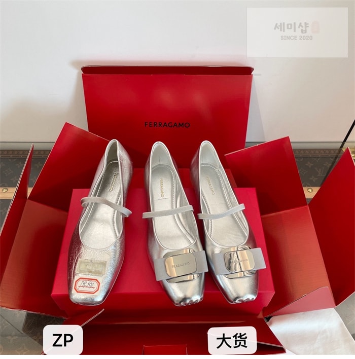Ferragamo 페레가모 뉴 바라 플레이트 발레플랫 신발 22번 이미지