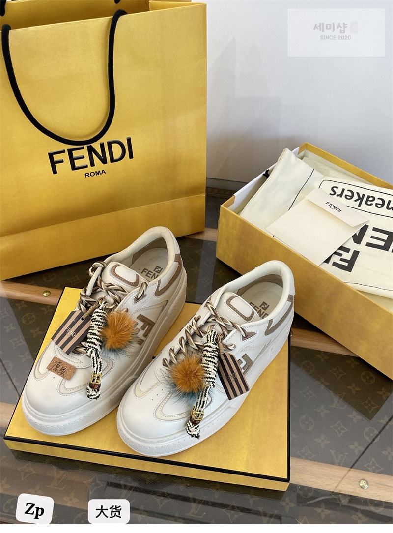 Fendi 펜디 매치 소프트 레더 로우탑 스니커즈 신발 3번 이미지
