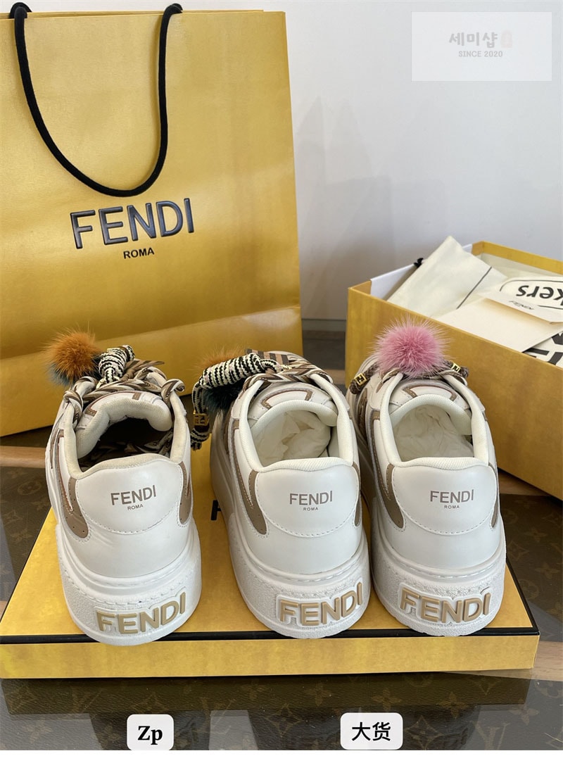 Fendi 펜디 매치 소프트 레더 로우탑 스니커즈 신발 1번 이미지