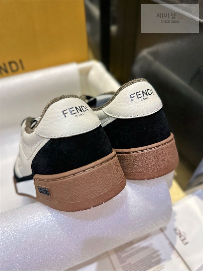 Fendi 펜디 매치 스니커즈 신발 20번 이미지