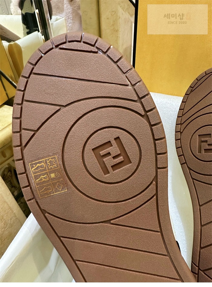 Fendi 펜디 매치 스니커즈 신발 22번 이미지