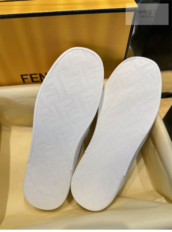 Fendi 펜디 스텝 레더 남성 스니커즈 신발 10번 이미지
