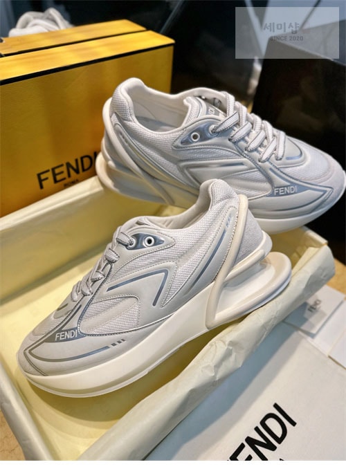 Fendi 펜디 퍼스트1 패널 로우탑 스니커즈 신발 10번 이미지