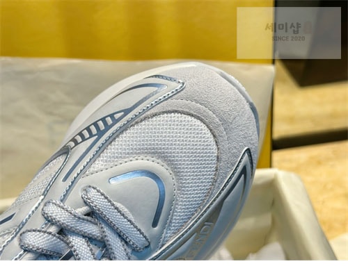 Fendi 펜디 퍼스트1 패널 로우탑 스니커즈 신발 15번 이미지