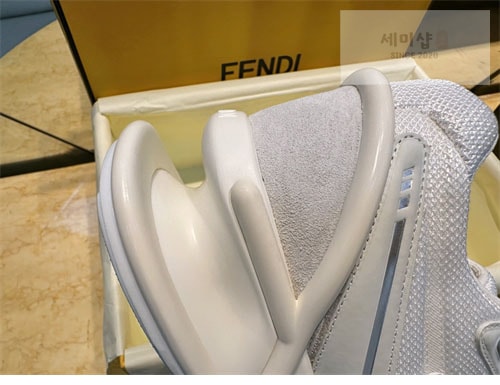 Fendi 펜디 퍼스트1 패널 로우탑 스니커즈 신발 4번 이미지