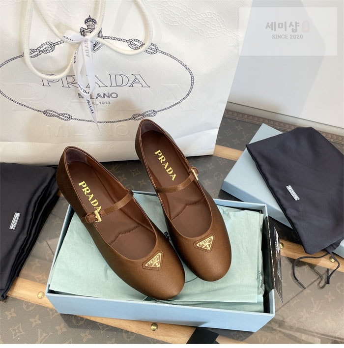 P R A D A 프라다 나파 가죽 발레리나 슈즈 브라운 신발 17번 이미지