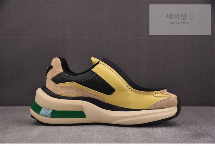 P R A D A 프라다 시스템 브러쉬드 신발 2번 이미지