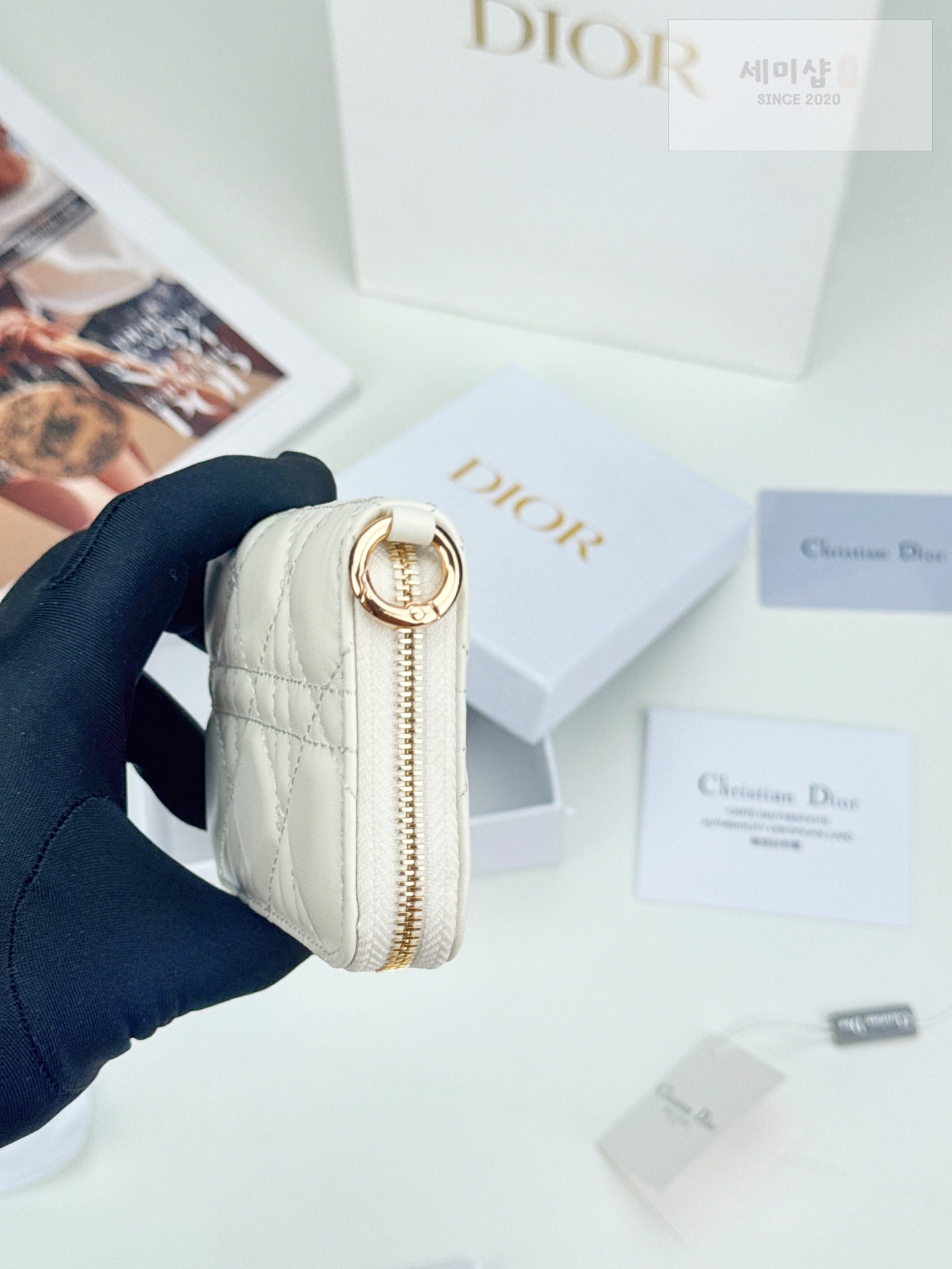 D I O R Dior Caro Zip Compact Wallet 1 지갑 19번 이미지