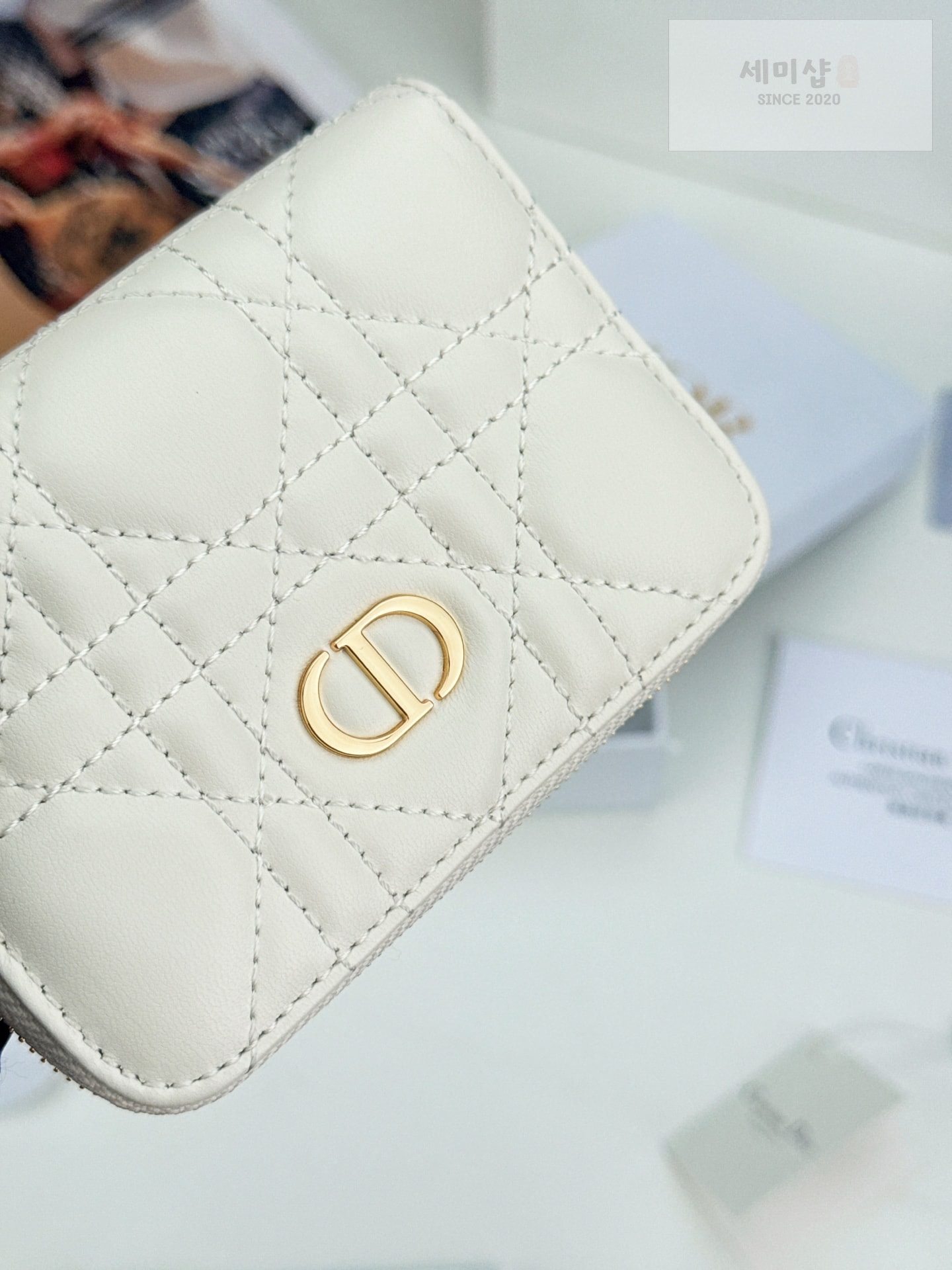 D I O R Dior Caro Zip Compact Wallet 1 지갑 22번 이미지