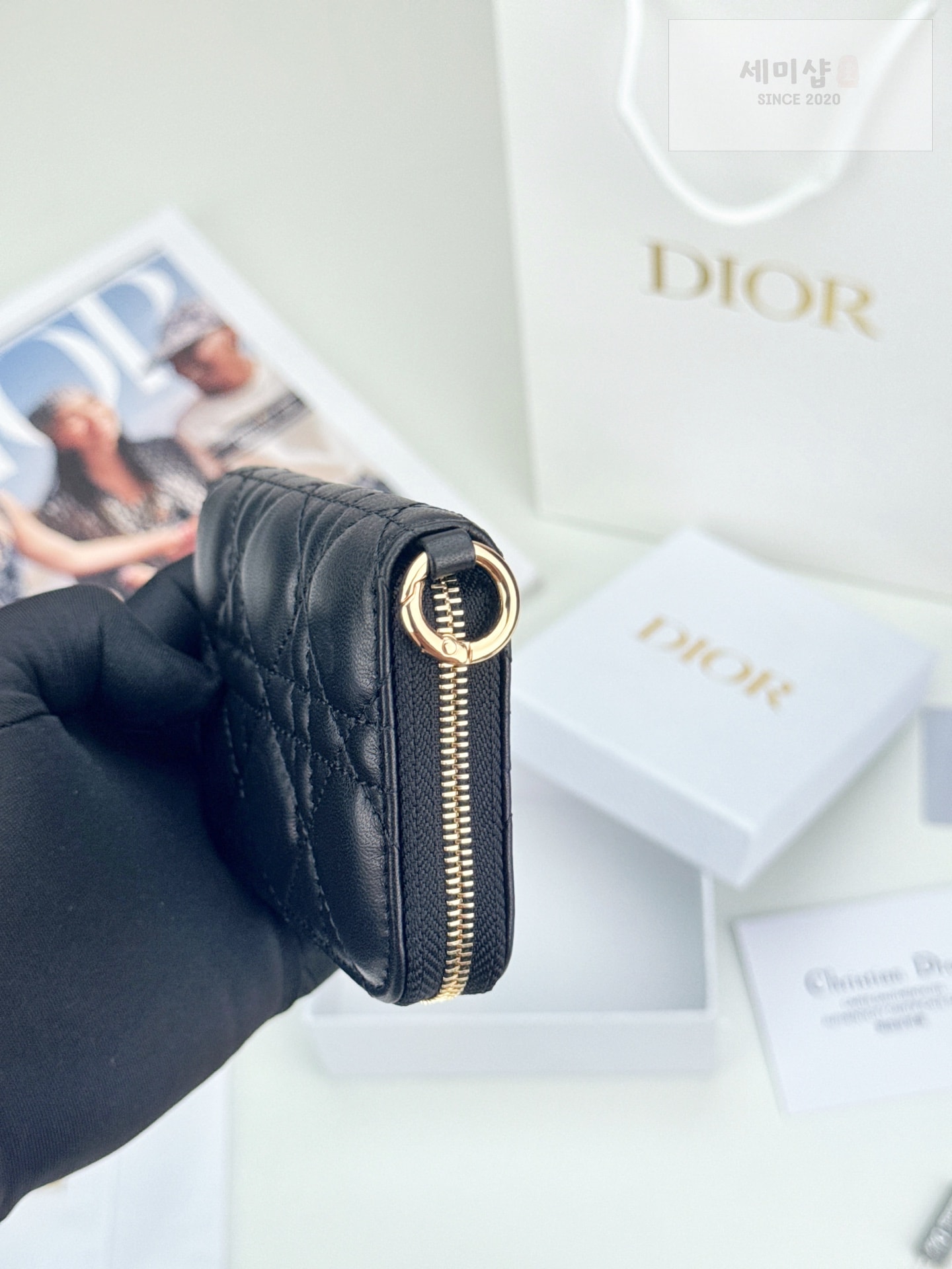 D I O R Dior Caro Zip Compact Wallet 1 지갑 40번 이미지