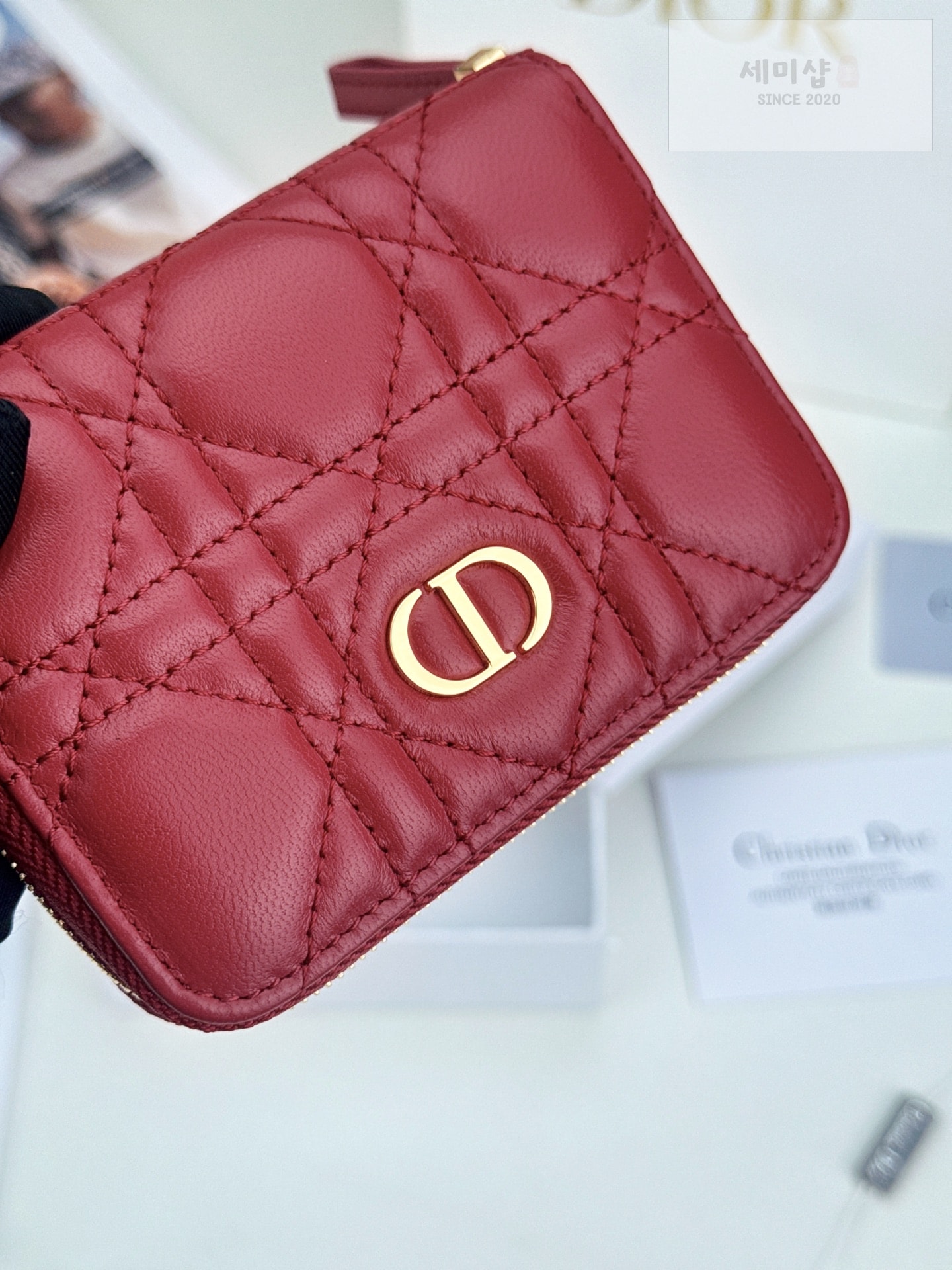 D I O R Dior Caro Zip Compact Wallet 1 지갑 50번 이미지