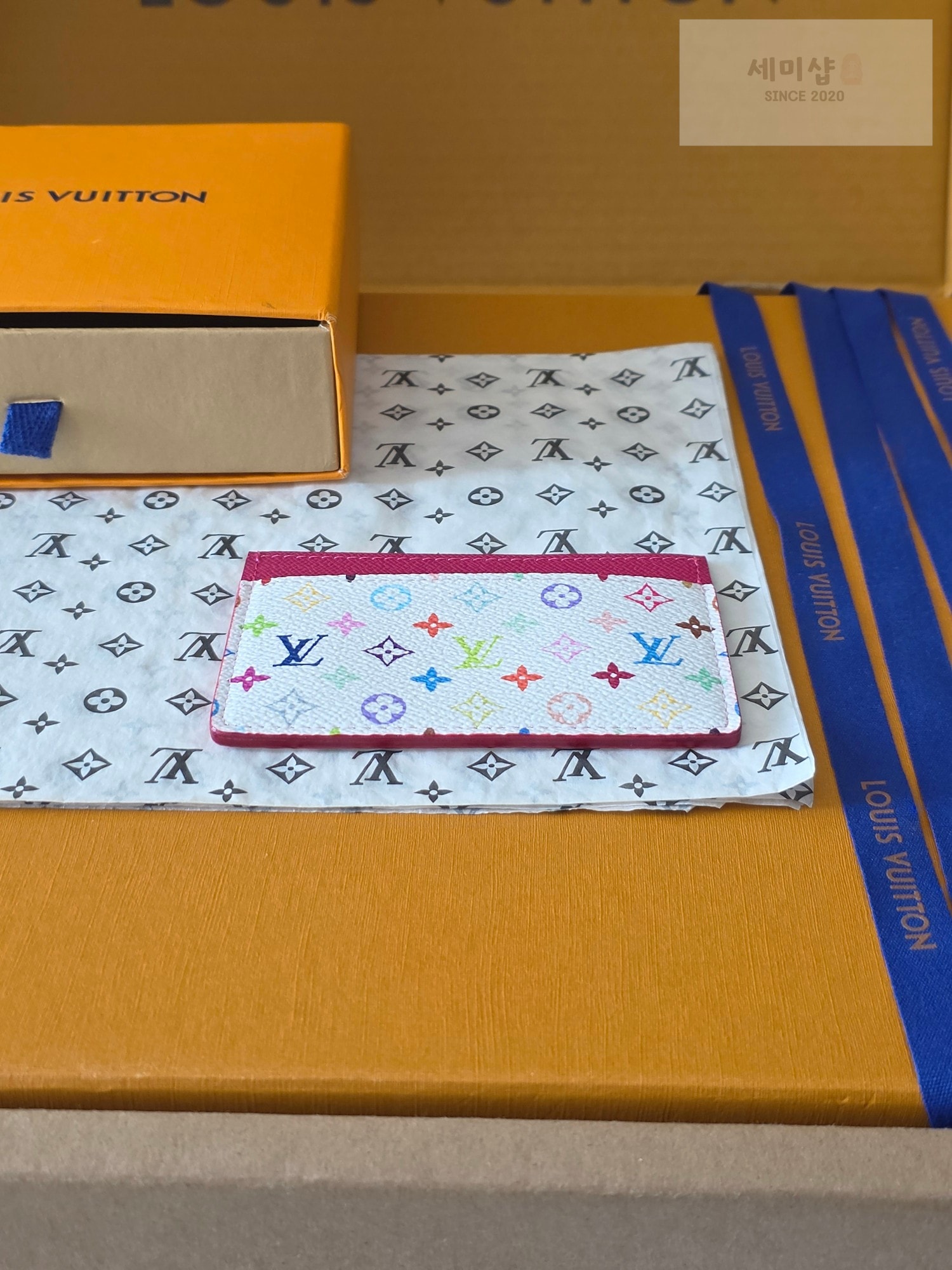 Louis Vuitton 루이비통 포르트 카르트 심플 모노그램 멀티컬러 화이트 멀티컬러 지갑 4번 이미지