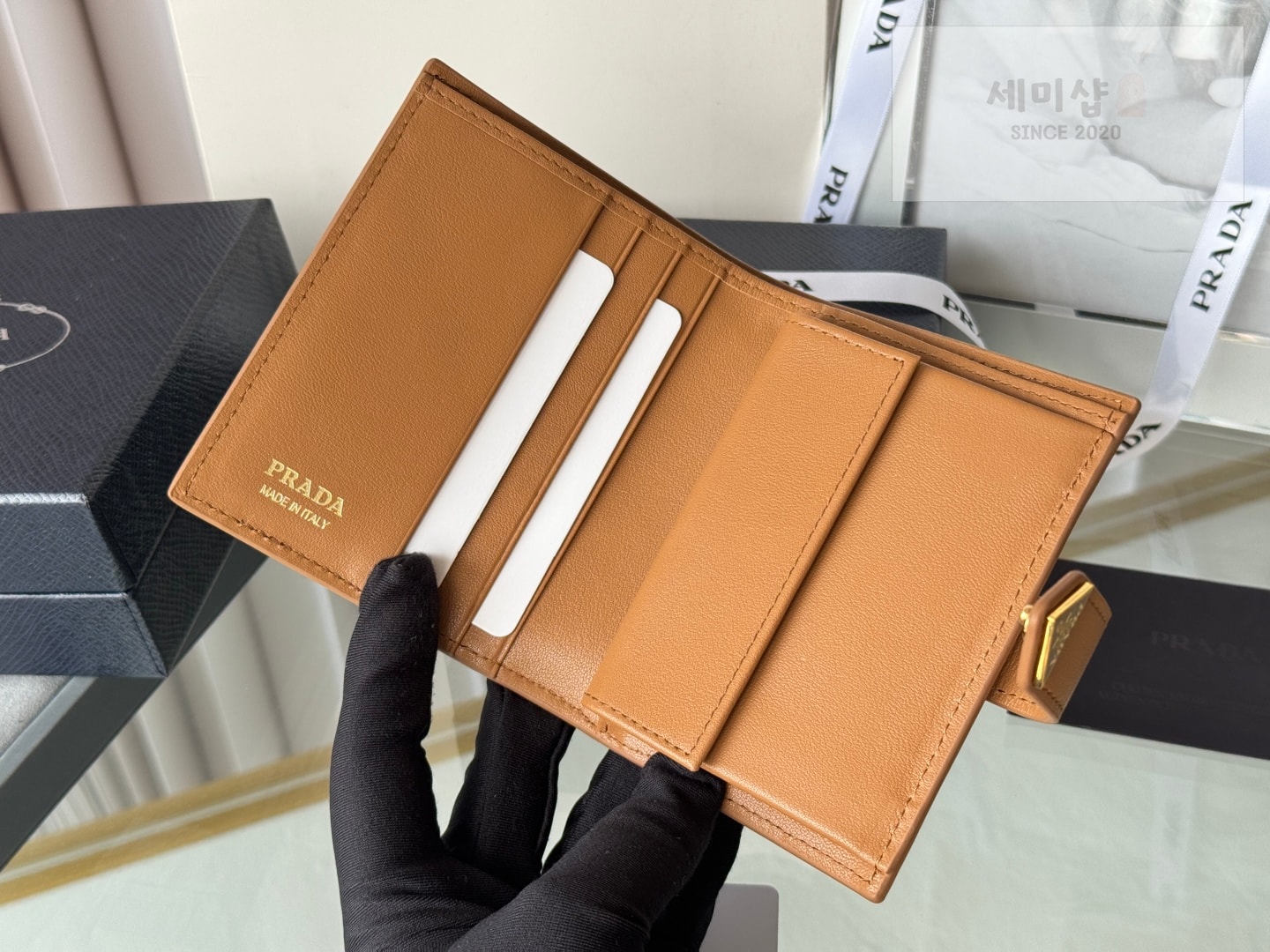 프라다 프라다 사피아노 레더 월릿 1 지갑 17번 이미지