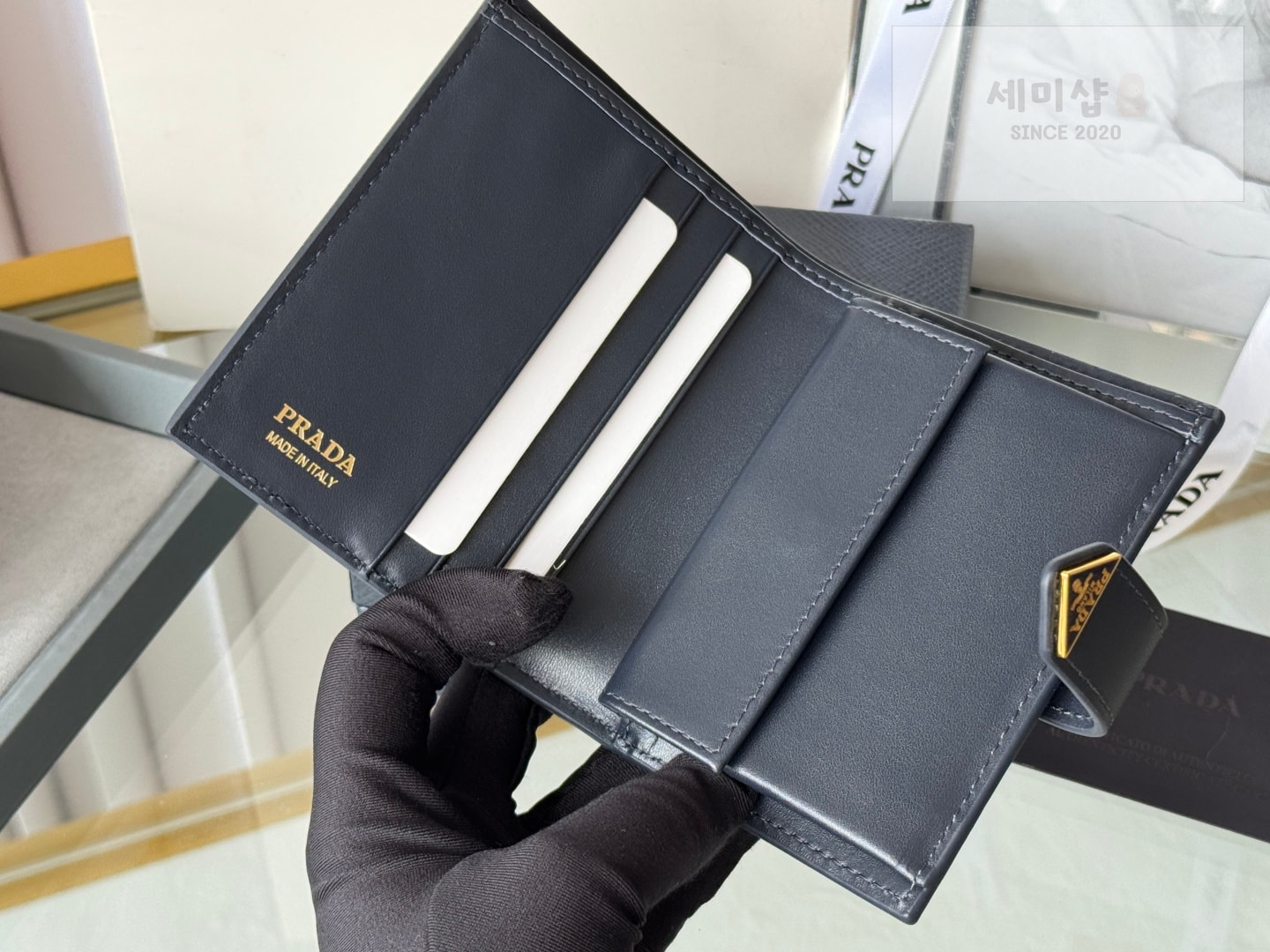 프라다 프라다 사피아노 레더 월릿 1 지갑 27번 이미지