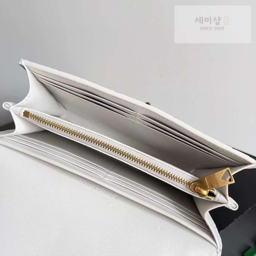 Bottega Veneta Bottega Veneta Andiamo Wallet 지갑 3번 이미지