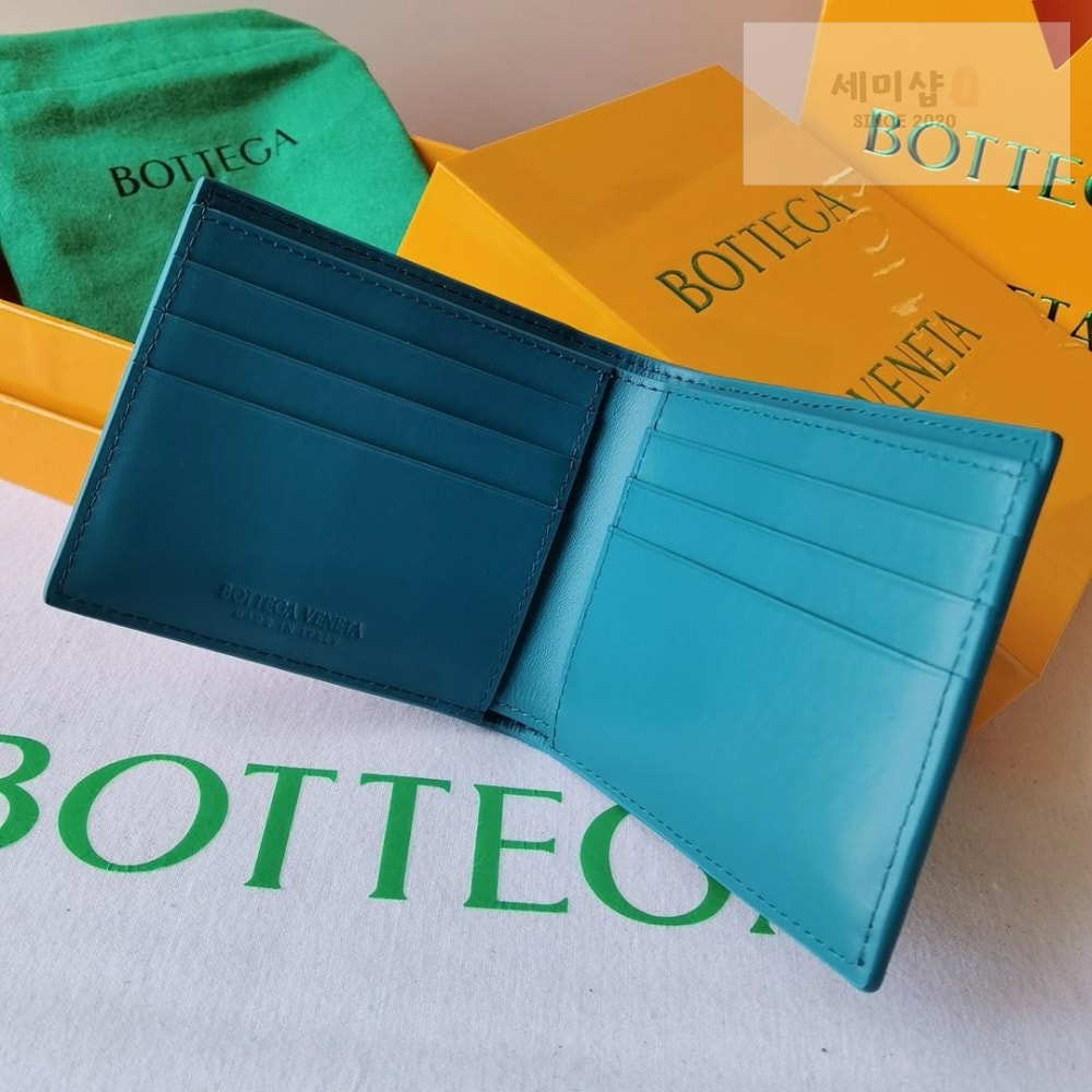 Bottega Veneta Bottega Veneta Casset Bi Fold Wallet 지갑 1번 이미지