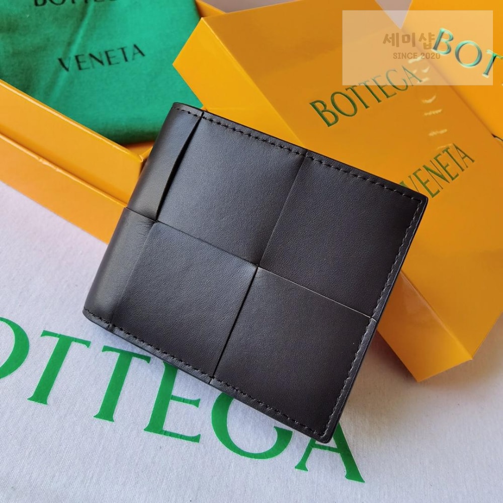 Bottega Veneta Bottega Veneta Casset Bi Fold Wallet 지갑 12번 이미지