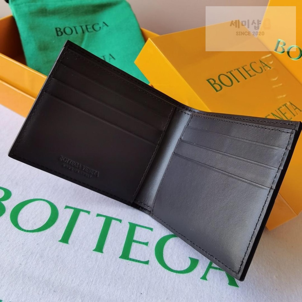 Bottega Veneta Bottega Veneta Casset Bi Fold Wallet 지갑 15번 이미지