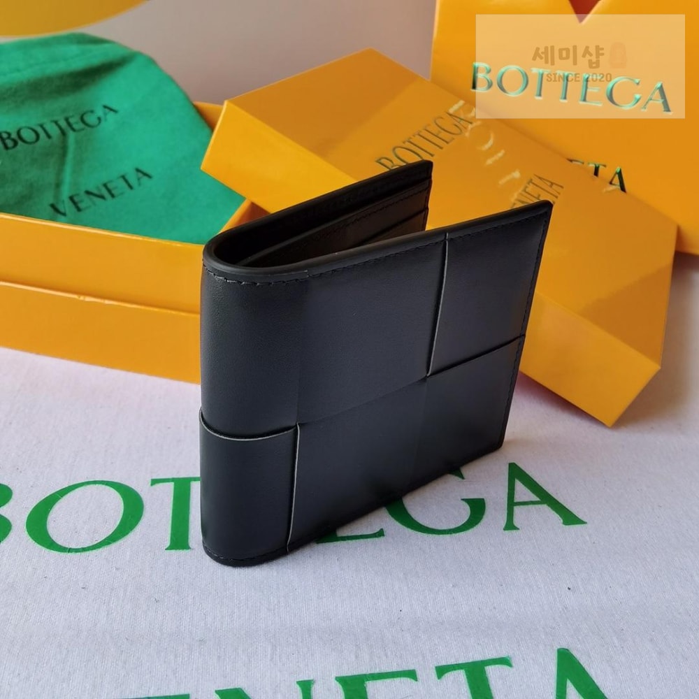 Bottega Veneta Bottega Veneta Casset Bi Fold Wallet 지갑 18번 이미지