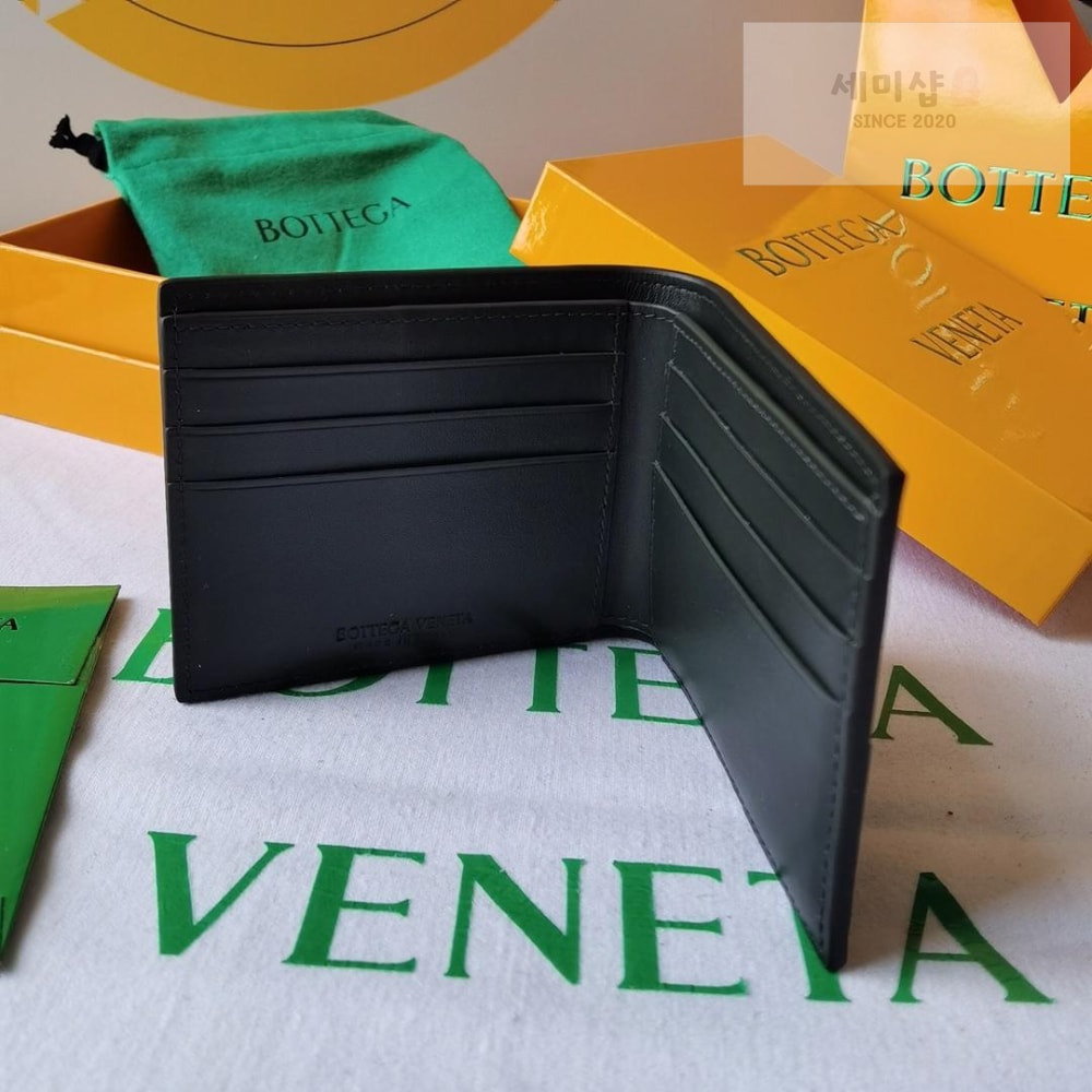 Bottega Veneta Bottega Veneta Casset Bi Fold Wallet 지갑 20번 이미지