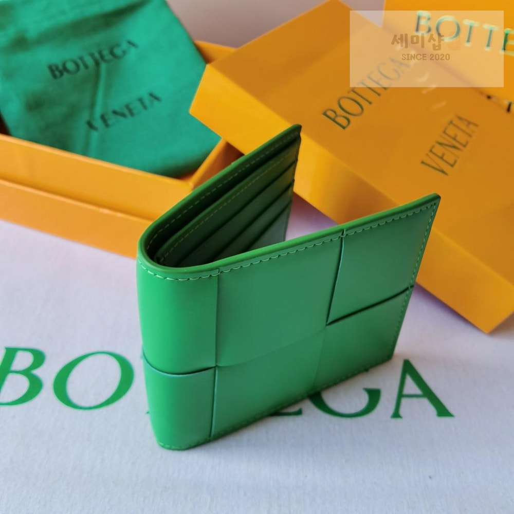 Bottega Veneta Bottega Veneta Casset Bi Fold Wallet 지갑 22번 이미지