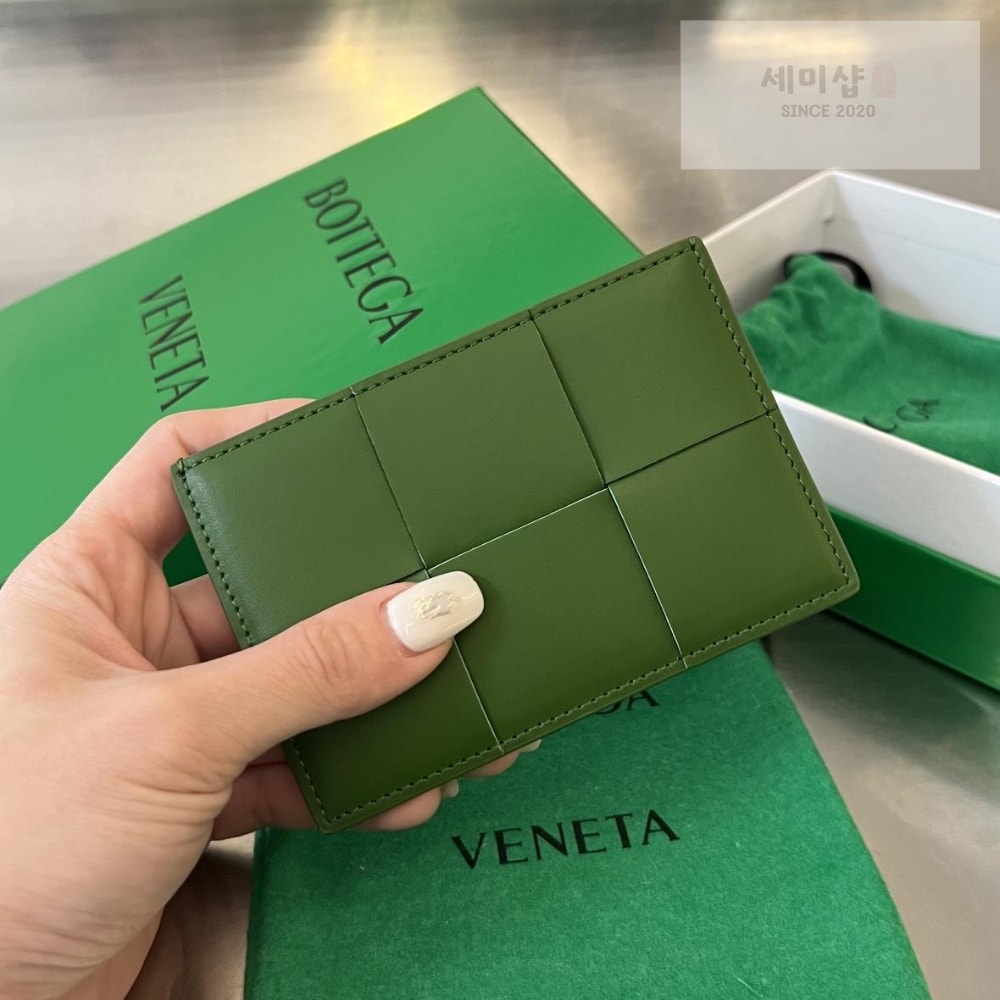 Bottega Veneta Bottega Veneta Cassete Credit Card Case 레플리카 1번 이미지 - 지갑 | 세미샵 레플리카 사이트