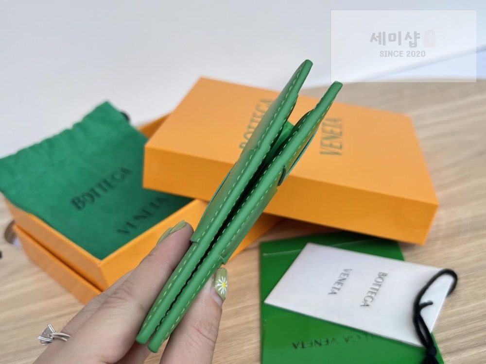 Bottega Veneta Bottega Veneta Cassete Flap Card Case 지갑 7번 이미지