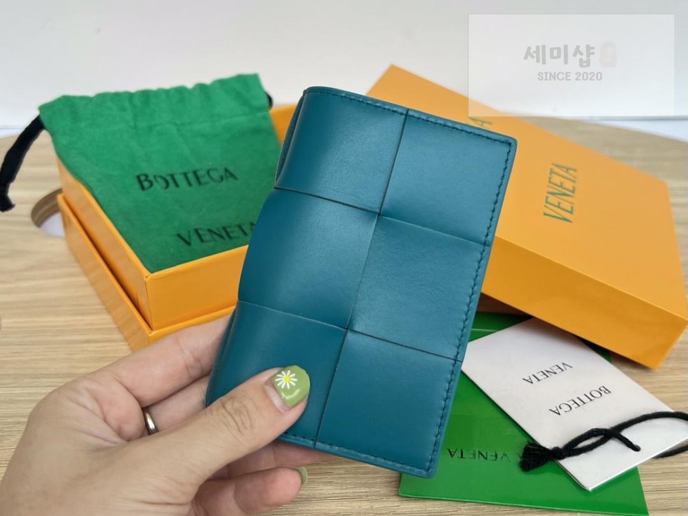 Bottega Veneta Bottega Veneta Cassete Flap Card Case 지갑 10번 이미지