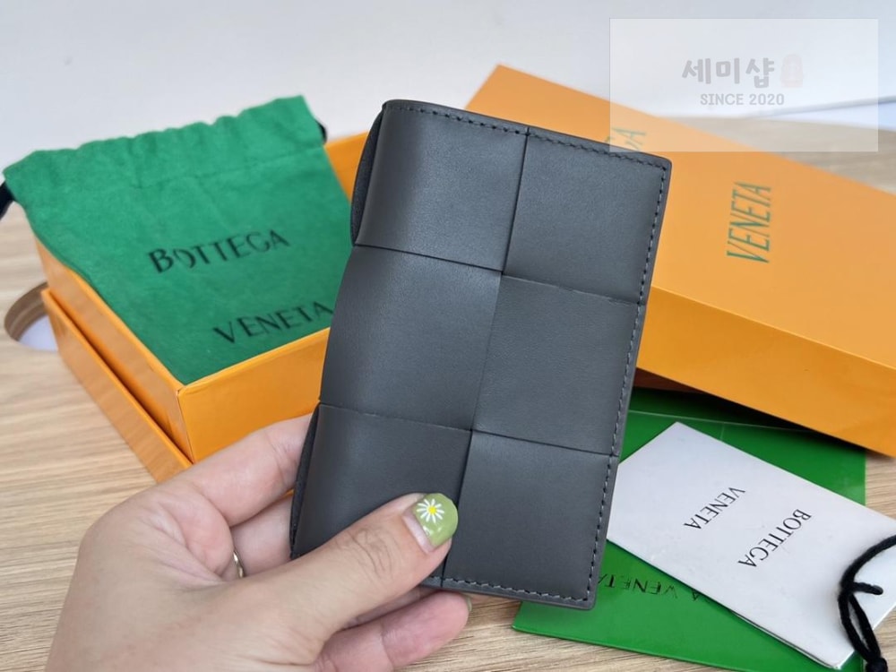 Bottega Veneta Bottega Veneta Cassete Flap Card Case 지갑 14번 이미지