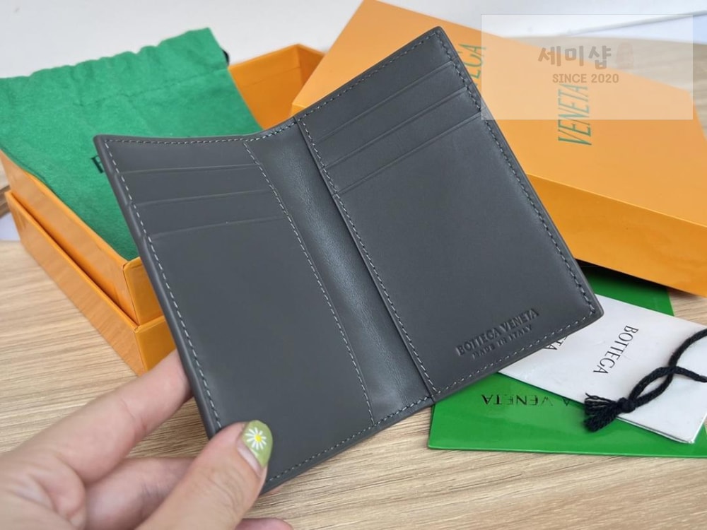 Bottega Veneta Bottega Veneta Cassete Flap Card Case 지갑 17번 이미지